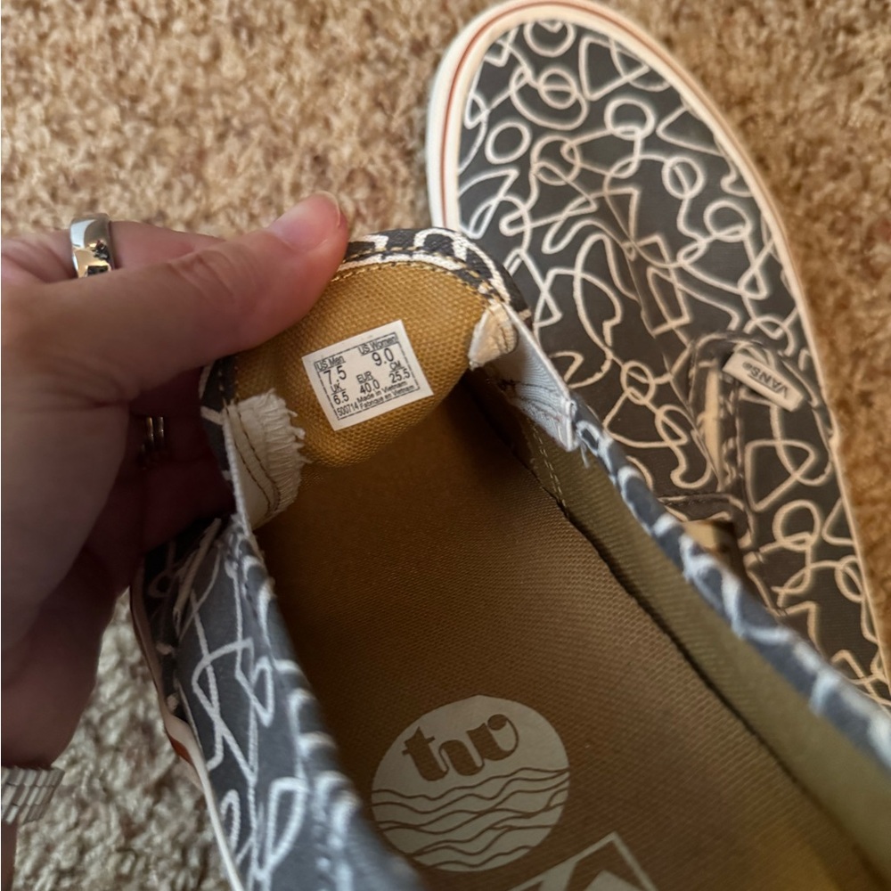 Vans Gray Slip-On Shoes - Picture 2 of 3